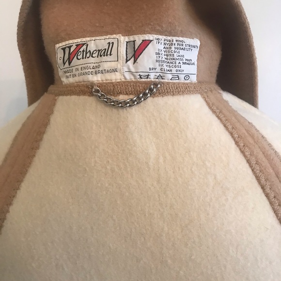 Cape: Stunning Reversible Wetherall Wool Cape - Picture 12 of 15